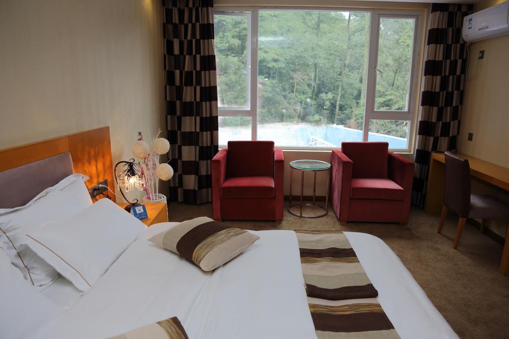 Panshan Tingquan Tuwo Holiday Resort Lösan Szoba fotó